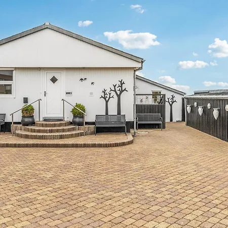 Stunning In V With Wifi